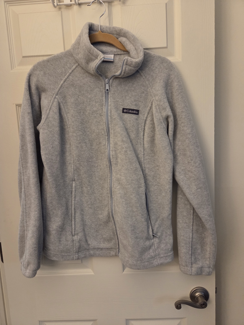 Columbia Women's Light Gray Full-Zip Fleece Jacket